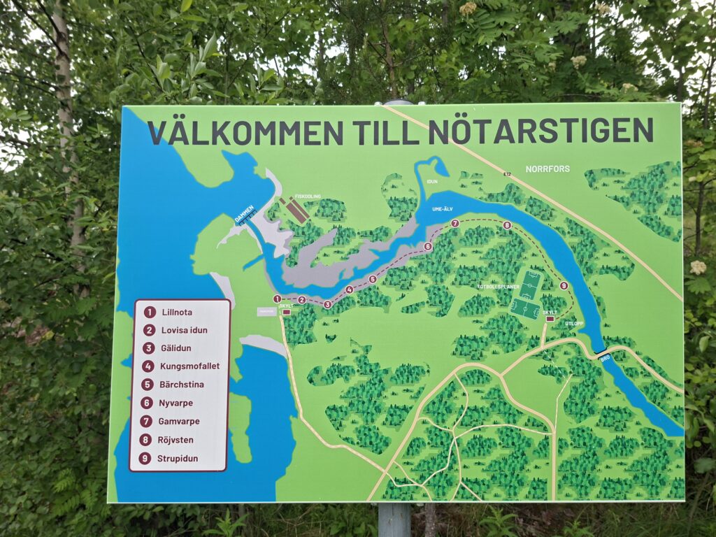 Übersichtskarte des Nötarstiegen in Schweden. Es ist super zum Wandern und als wir Vorort war die Wasser menge gigantisch.